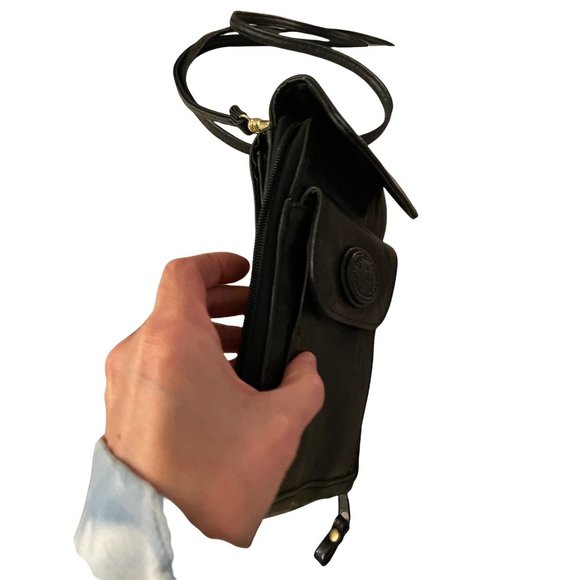 Black Moda Italia Crossbody Wallet - Picture 7 of 14